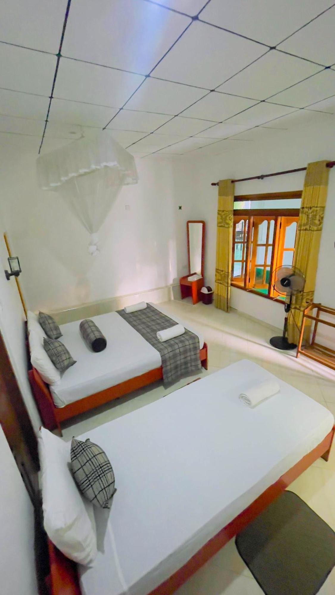 White Eagle Hotel สิกิริยา ภายนอก รูปภาพ