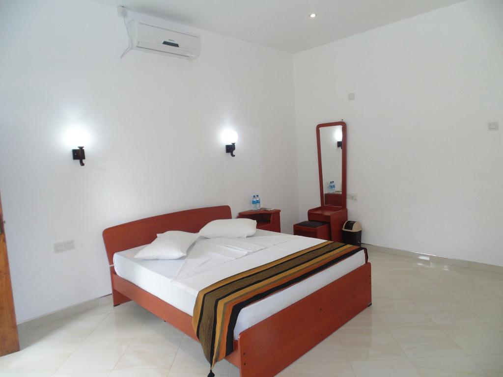 White Eagle Hotel สิกิริยา ห้อง รูปภาพ